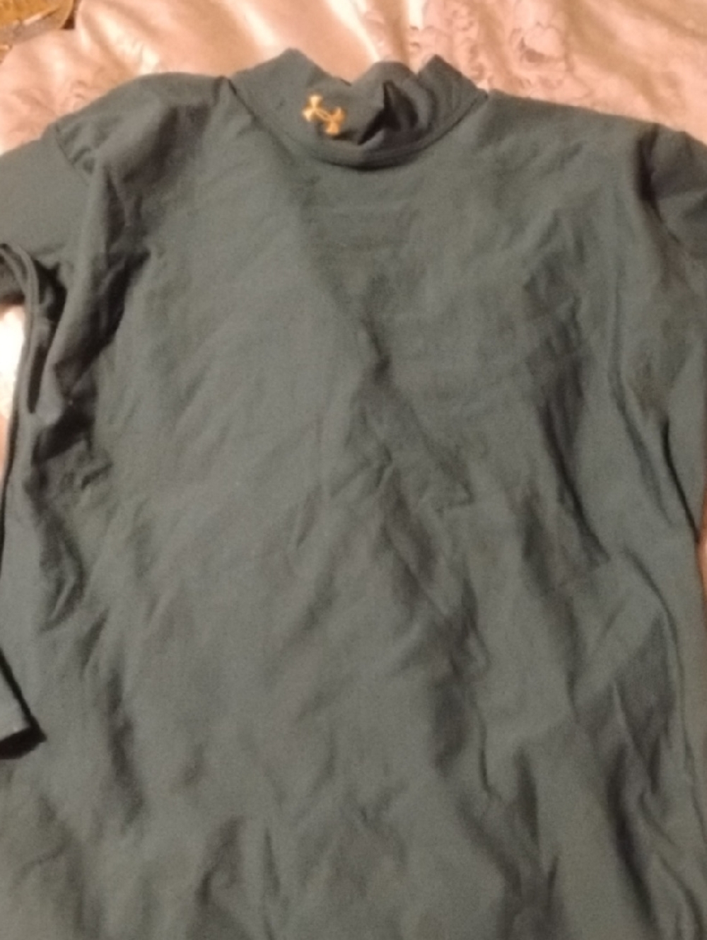 Men's XXL Under Armour Fitted Turtle Neck Shirt